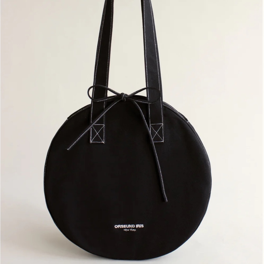 Orseund Iris 15" Canvas Circle Tote black
